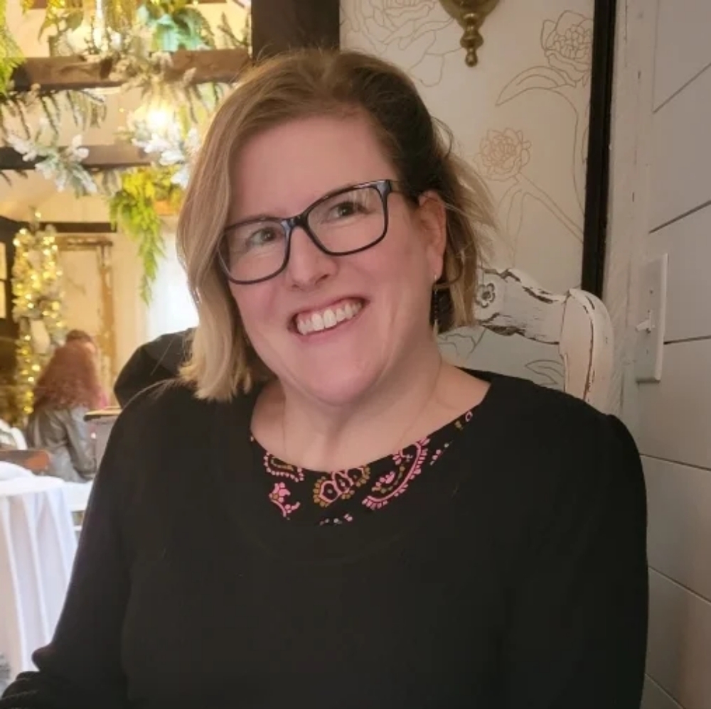 Meet your Posher, Carissa